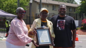 Bishop Rosa Williams receiving the Community Champion award