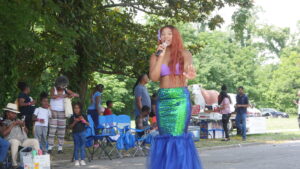 Ariel singing